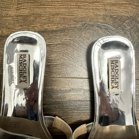 Badgley Mischka Silver Josette Flat Metallic Slide Sandals - Picture 7 of 10